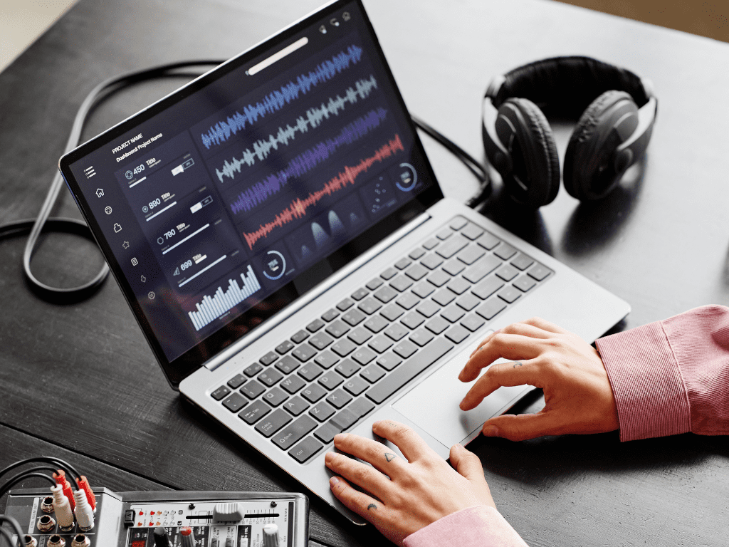 Best AI Song Creator Turn Text to Music and Lyrics Online